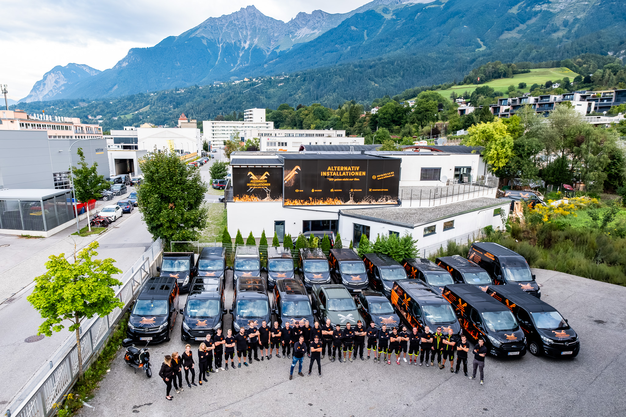 Alternativ Installationen – Team & Unternehmensauftritt