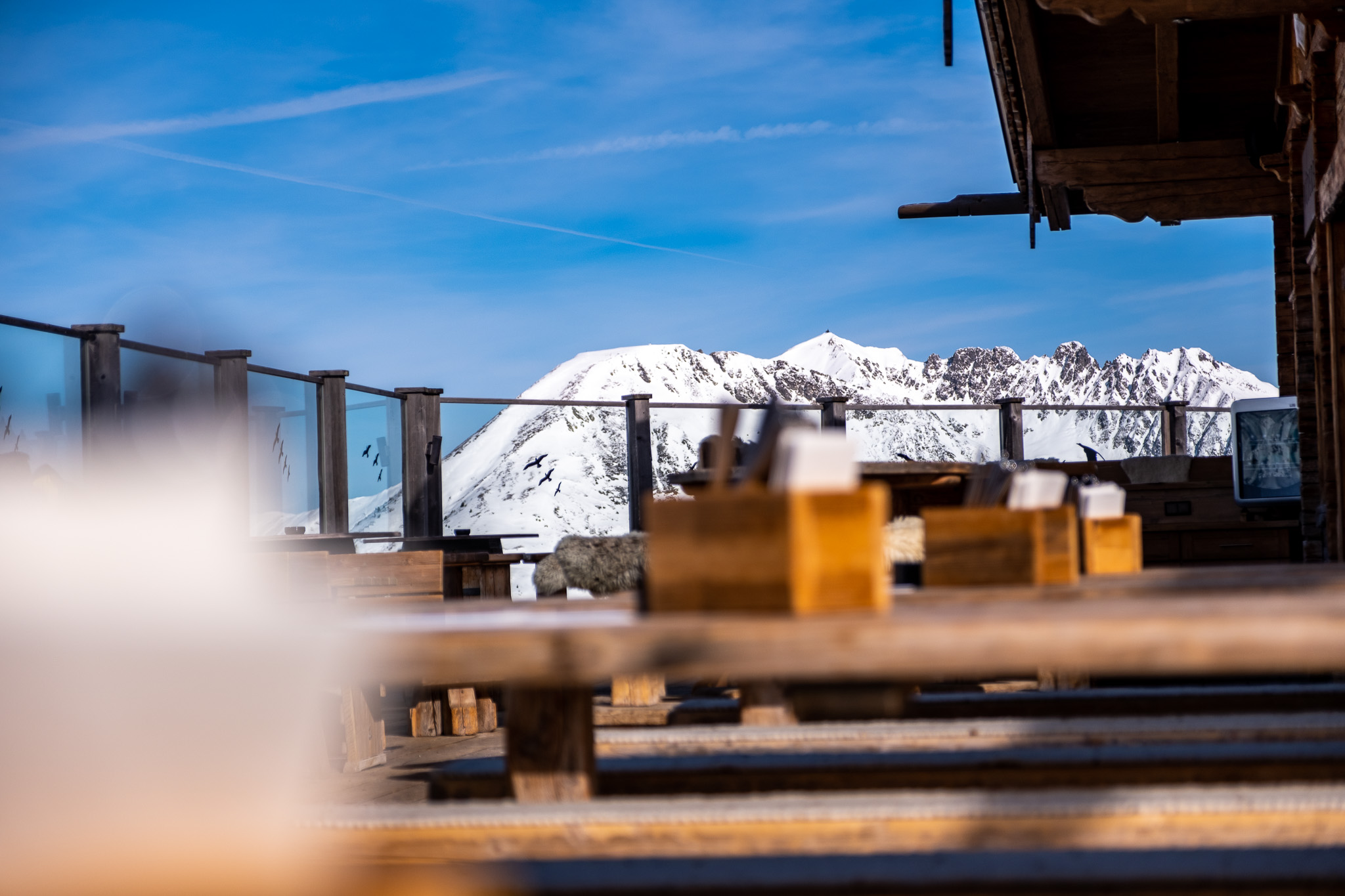 Holzalm Hochfügen – Terrasse mit Bergpanorama