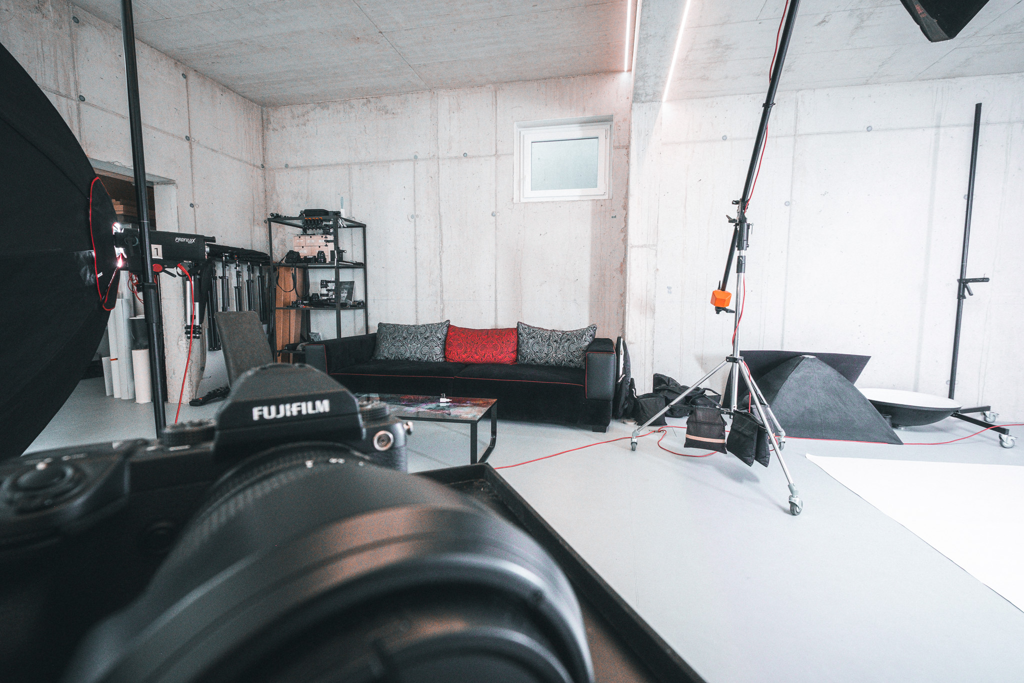 Ampand Studio Kamera Equipment